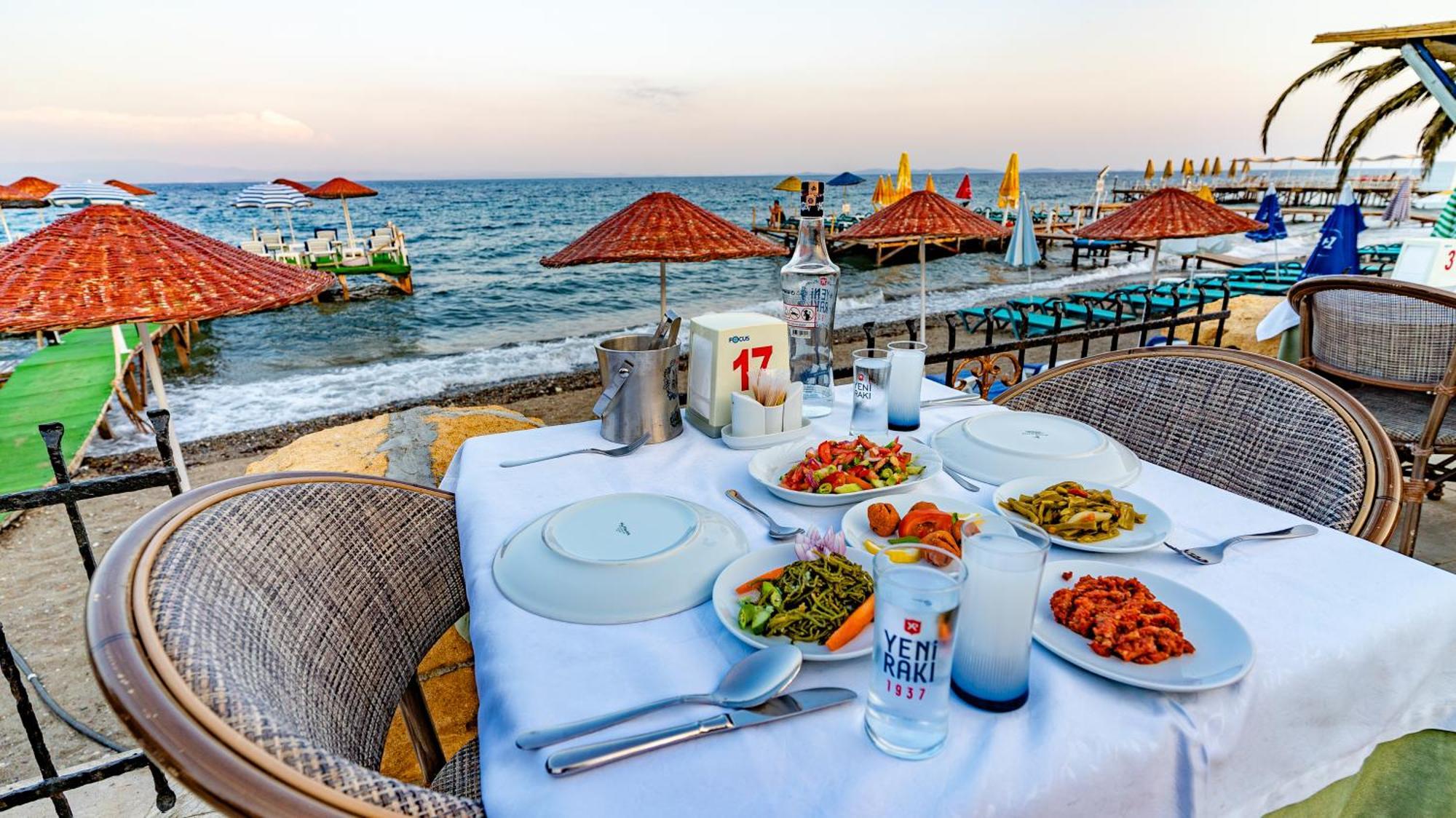 Kazdagi Atila Bey Konagi Hotel Ayvacik Bagian luar foto