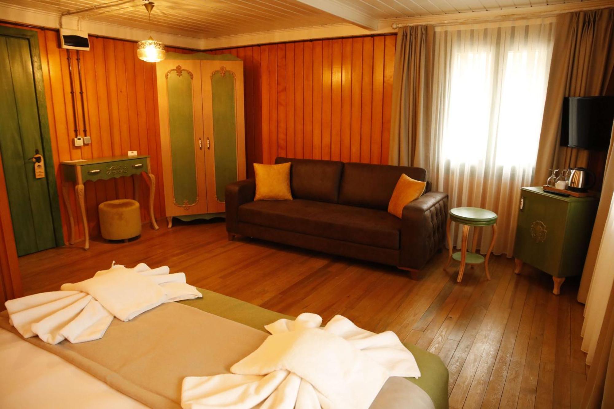 Kazdagi Atila Bey Konagi Hotel Ayvacik Bagian luar foto